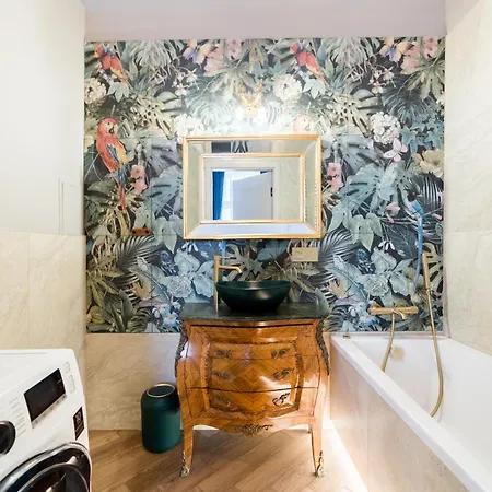 Apartment Marcinkowskiego Old Town #10 By Bookinghost *